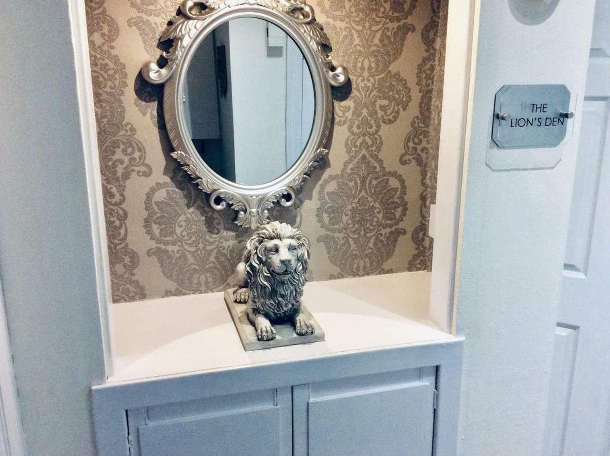 Apartment The Lion's Den On Royal Street